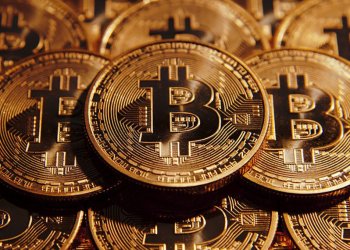 1 jedinečná kryptomena, ktorú sa oplatí kúpiť predtým, ako jej cena do roku 2030 vzrastie o 2 975 % podľa Cathie Wood z Ark Invest
