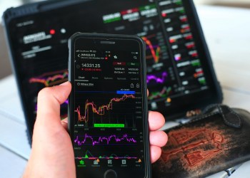 XDC Network Staking Surpasses $300M — SEC’s PoS ‘Not a Security’ Stance Fuels Bullish Sentiment.