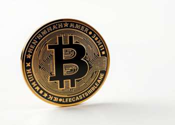 Cele mai bune criptomonede de cumpărat acum: Binance Coin se apropie de 1.000 USD, BullZilla Presale vizează un ROI de 7.900%, iar Bitcoin Hyper se menține la 0,0129 USD în faza de presale