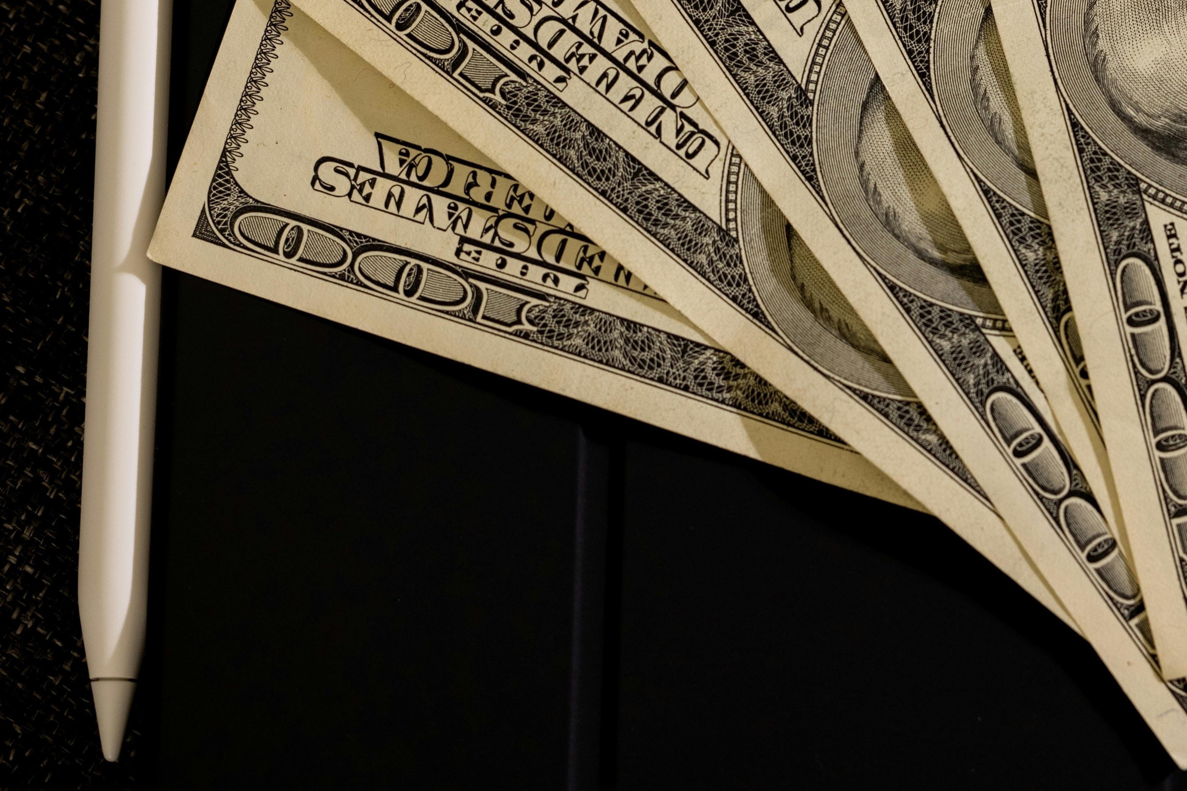 Bitwise Asset Management has filed paperwork with the Securities and Exchange Commission for a new fund that mixes stocks and crypto assets tied to stablecoins and tokenization. Related Reading: China’s Biggest Bitcoin Treasury Firm Plans $500M Stock Sale To Buy More Crypto Reports say the proposal, if cleared, would mark one of the first US […]