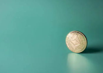 Impennata dell’accumulazione di Ethereum: i wallet delle whale accumulano ETH al ritmo più veloce degli ultimi anni – Cosa sta succedendo?