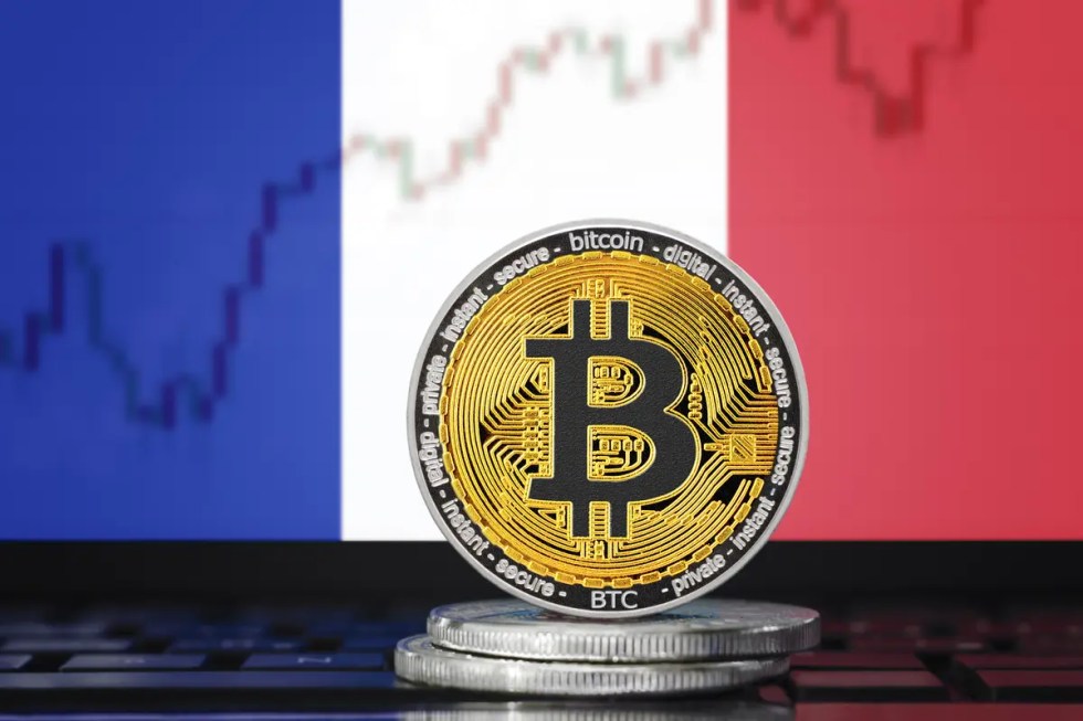 Francúzsko Bitcoin národná rezerva 2 % BTC