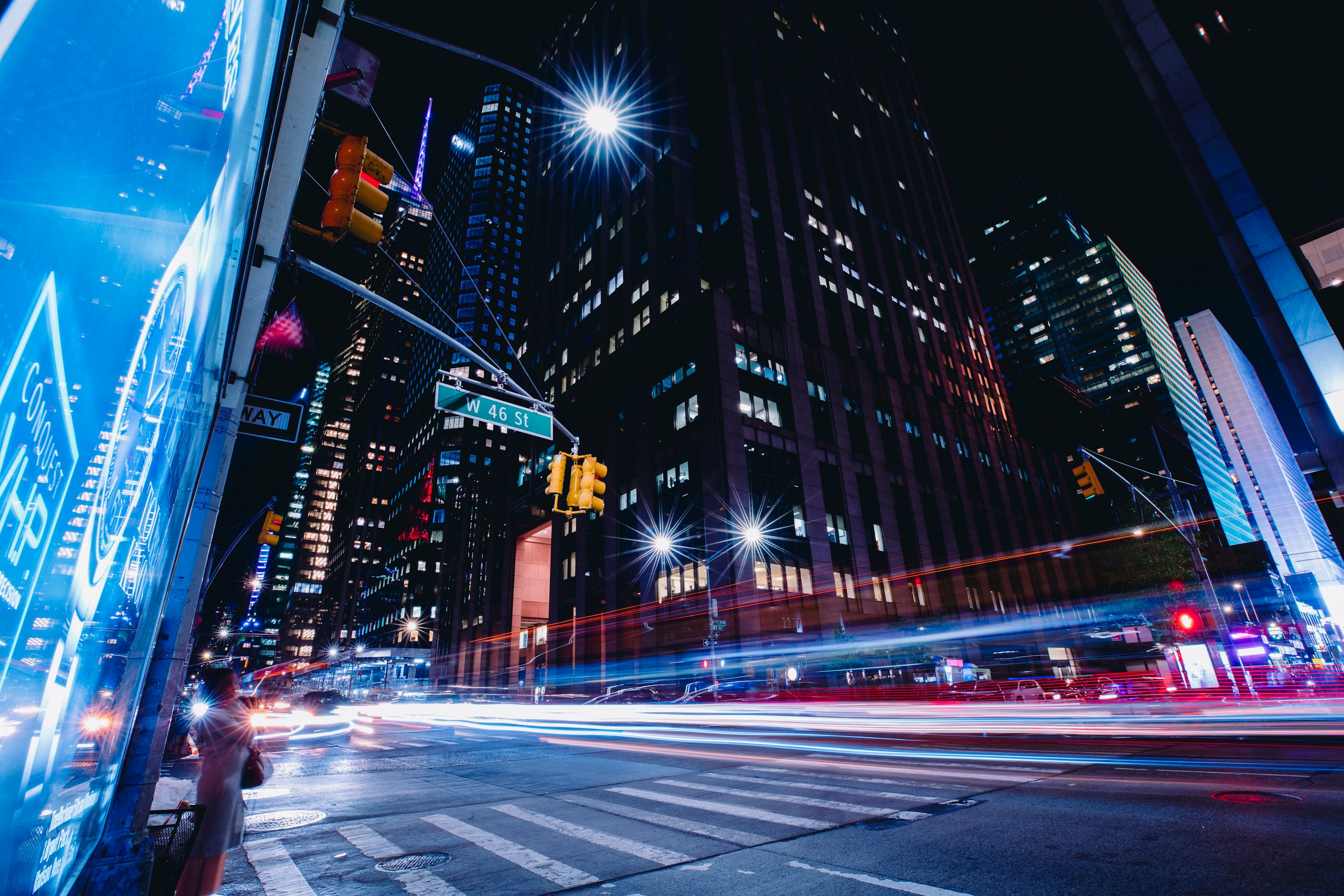 Clock Ticking: Senators, Crypto Bigwigs Race To Shape US Market Rules