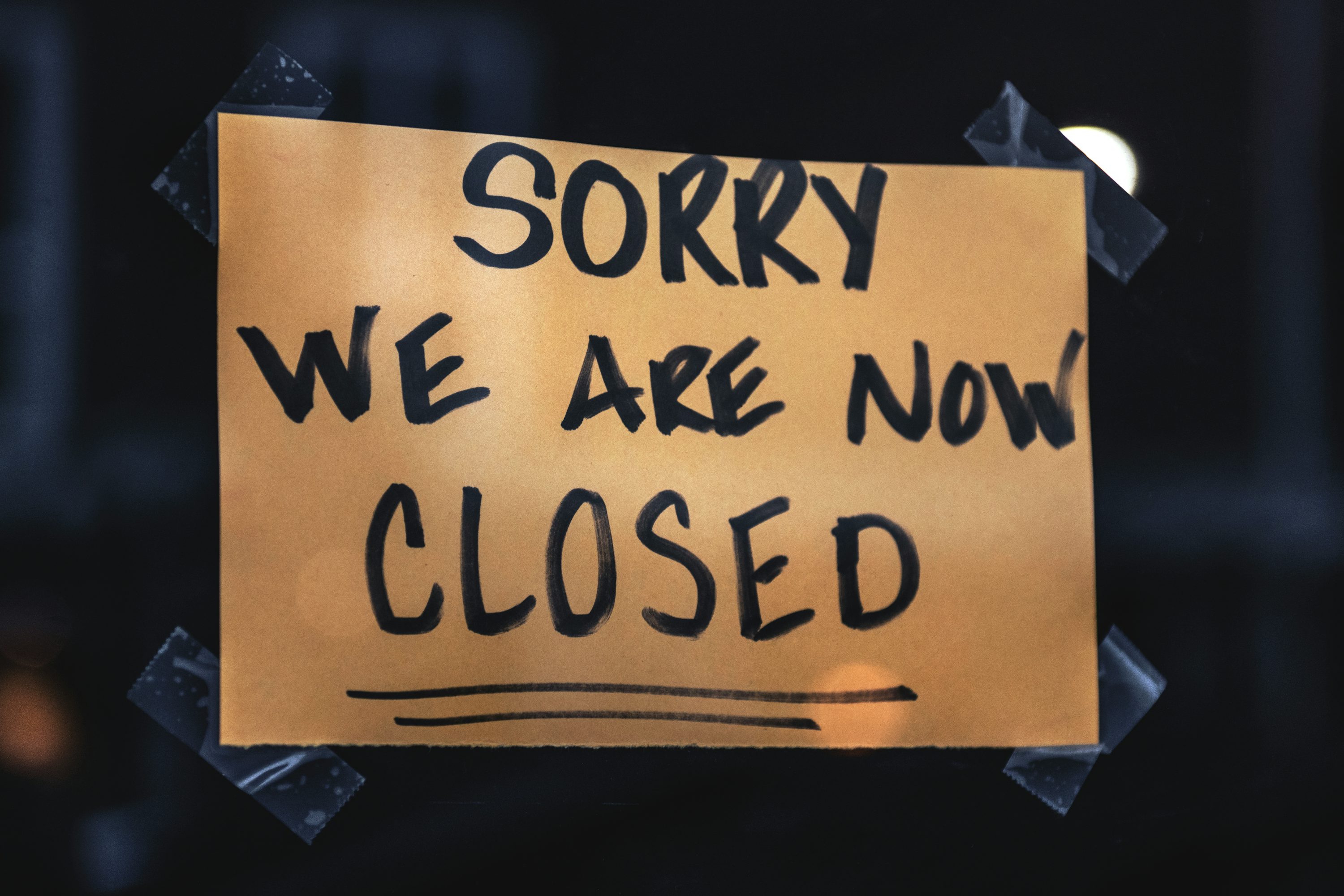 40 Days Of Deadlock: US Shutdown Risks ETF Delay Amid Soaring Demand