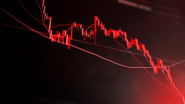 MIM Stablecoin Slips From Peg As Abracadabra Liquidity Stress Returns