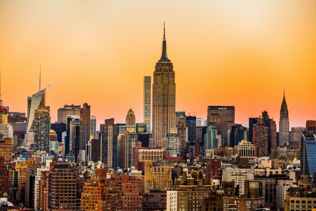Coinbase Rolls Out Ethereum, Solana Staking To New York Users After Approval