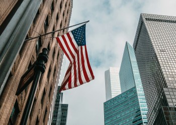 Crypto ‘No Longer In The Fringes’: Federal Reserve Governor Declares Start Of New Era