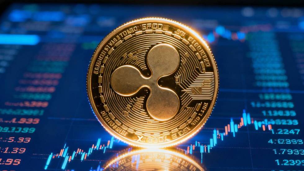 XRP ETF ใกล้เปิดตัว หลัง Bitwise และ Grayscale เปิดเผยค่าธรรมเนียม