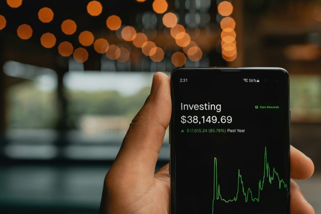 Robinhood’s Crypto Revenues Soar 300%, Smashing Wall Street Expectations - BitCoinist | Related Crypto Article