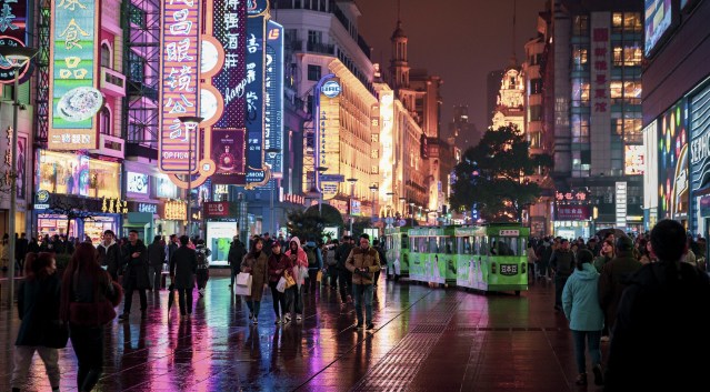 Trump met en garde contre la montée en puissance des crypto-monnaies en Chine, appelle les États-Unis à prendre le Lead Trade