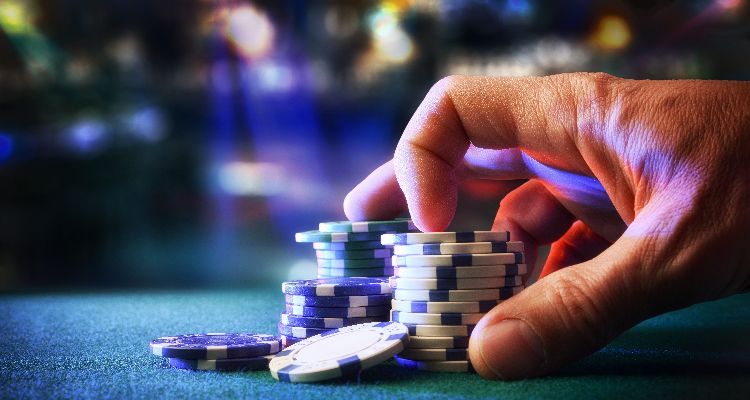 Kokia licencija nurodo patikimą lošimo svetainę?