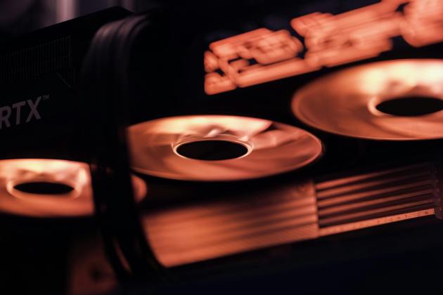 Bitcoin’s Dark Energy: Malaysia Cracks Down, Seizing 14,000 Rigs Over $1B Power Theft