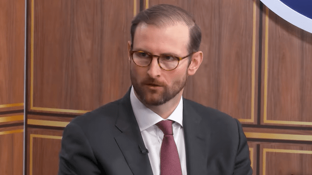 US Strategic Bitcoin Reserve Is Still A ‘Priority,’ White House Adviser Says