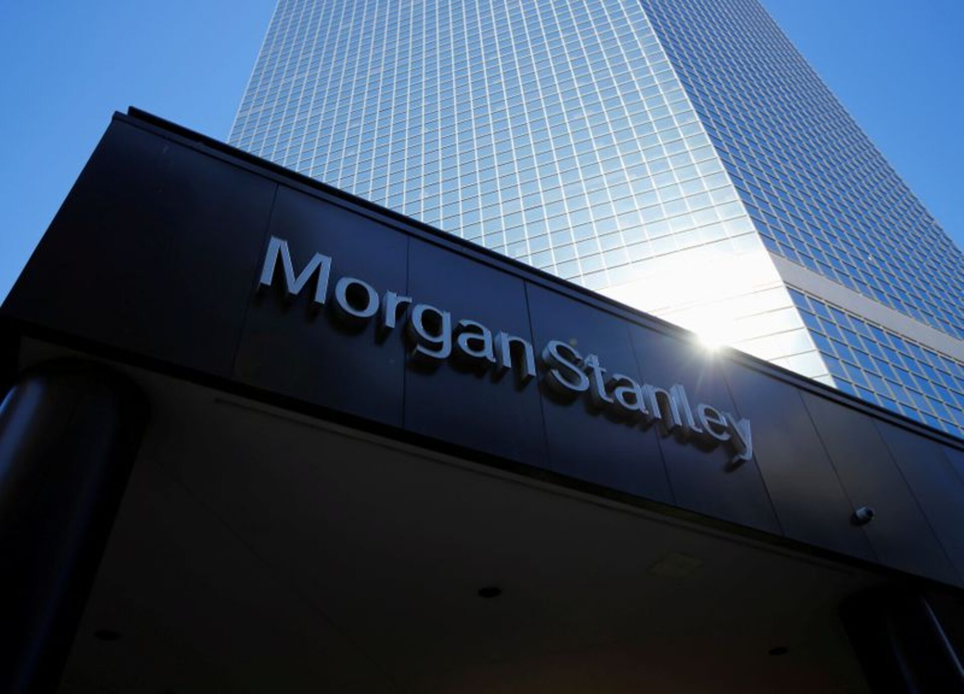Morgan Stanley’s Latest Step Into Crypto: Files For Bitcoin And Solana ETFs | Bitcoinist.com
