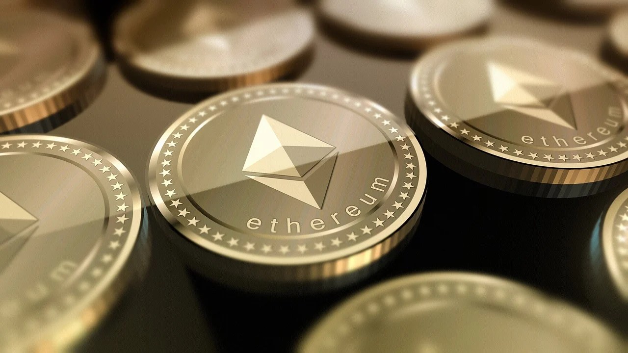 Ethereum Sell Pressure Expands As Short-Term Holder Supply Flow Turns Negative