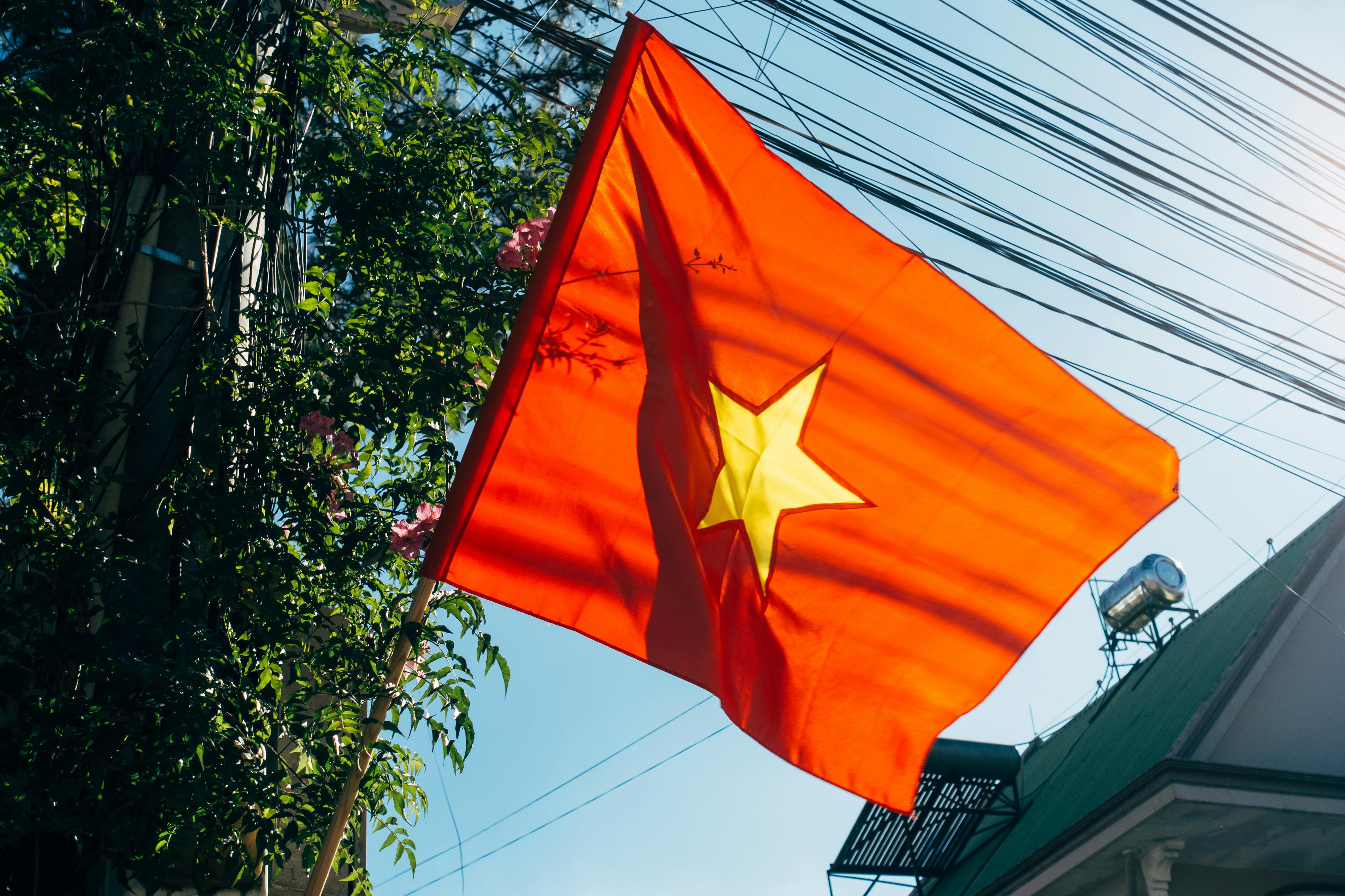 Crypto Traders In Vietnam Face New 0.1% Levy As Tax Rules Tighten