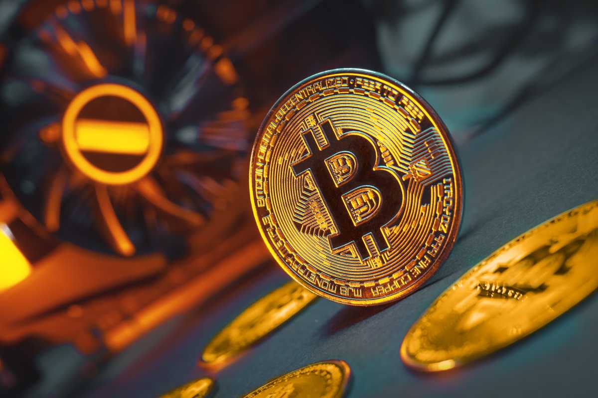 Bitcoin Prueba Los 63.000 Dólares: ¿Se Vienen Más Caídas?