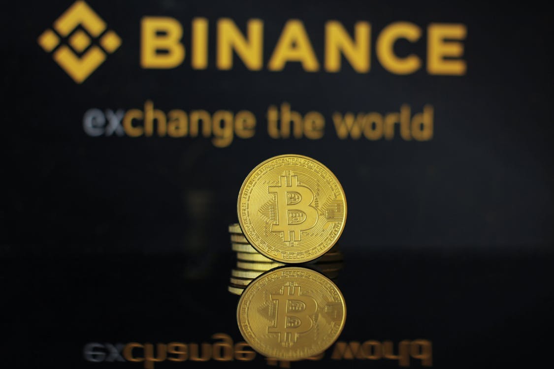 Binance And Founder CZ Cleared As Judge Tosses Terror Financing Case – Details