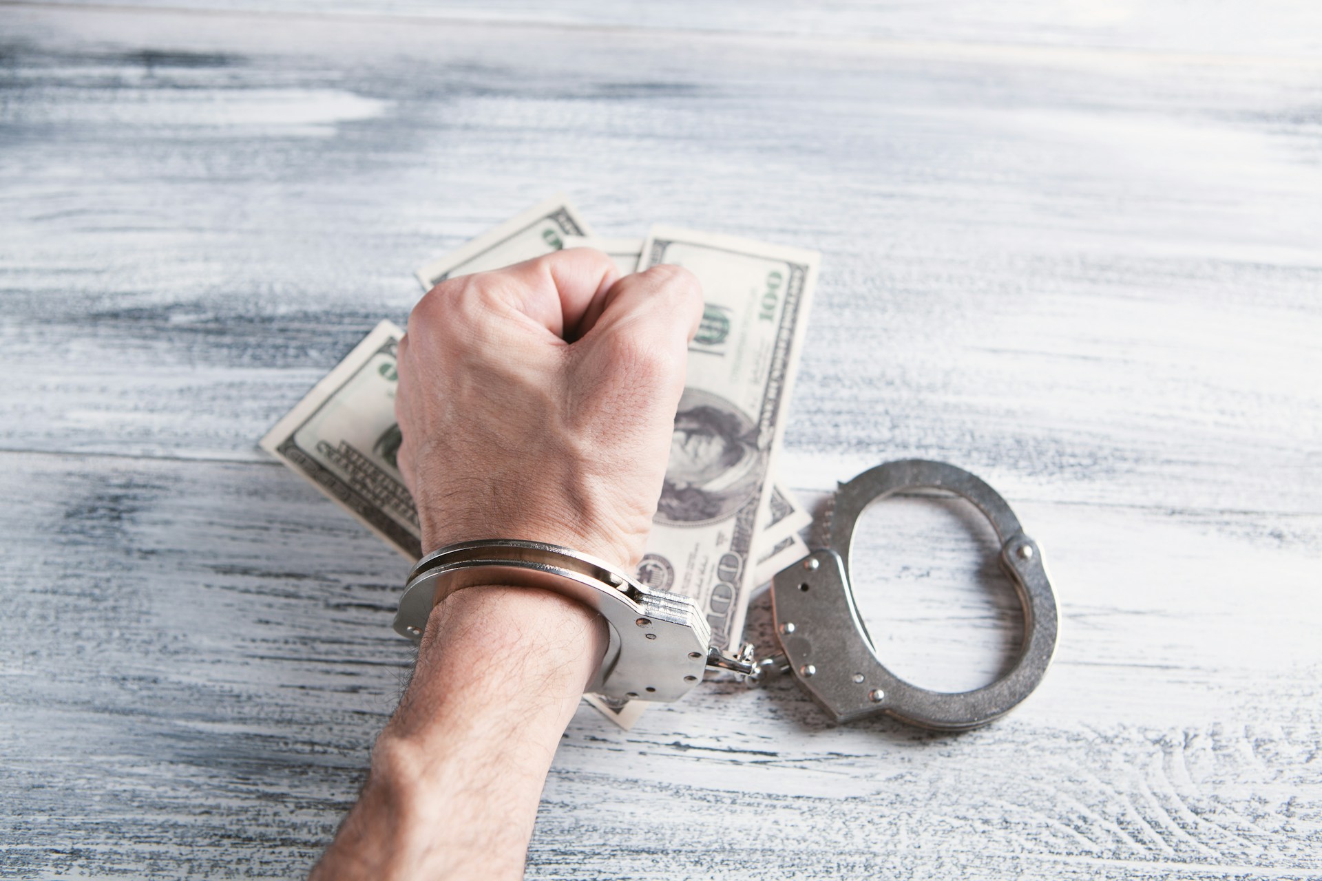 Global Crypto Pig-Butchering Crackdown: US, UAE, And China Bust 9 Scam Centers