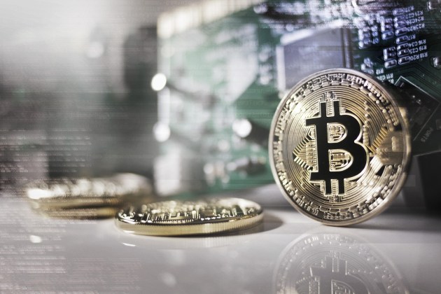 Bitcoin Vs. The S&P: How The Stock Market Predicts The BTC Bottom Before the Rally