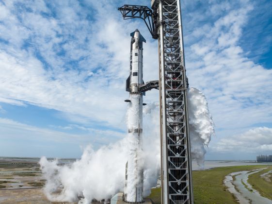 Crypto Founder Takes Seat On SpaceX Journey To Mars