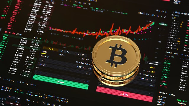 BREAKING – Bitcoin Drops As Trump Orders Retaliatory Strikes On Iran